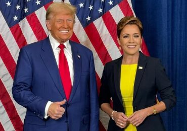 where is Kari Lake originally from?